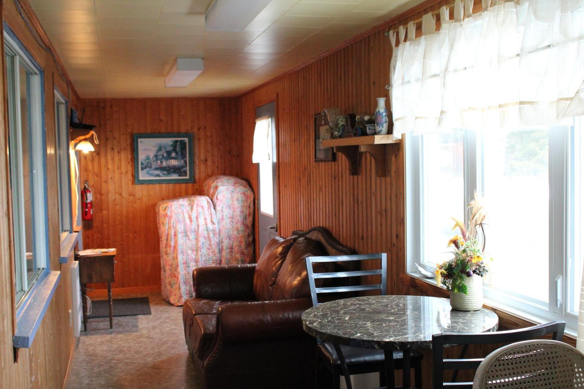 Carleton-sur-Mer Motel Leblanc מראה חיצוני תמונה