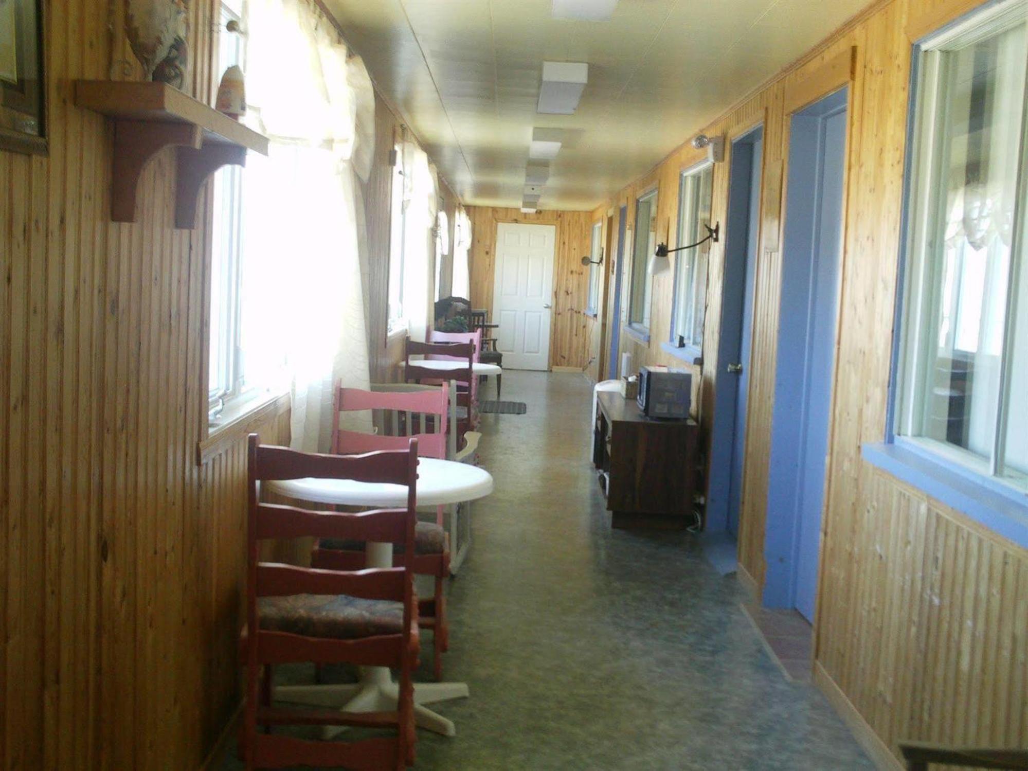 Carleton-sur-Mer Motel Leblanc מראה חיצוני תמונה